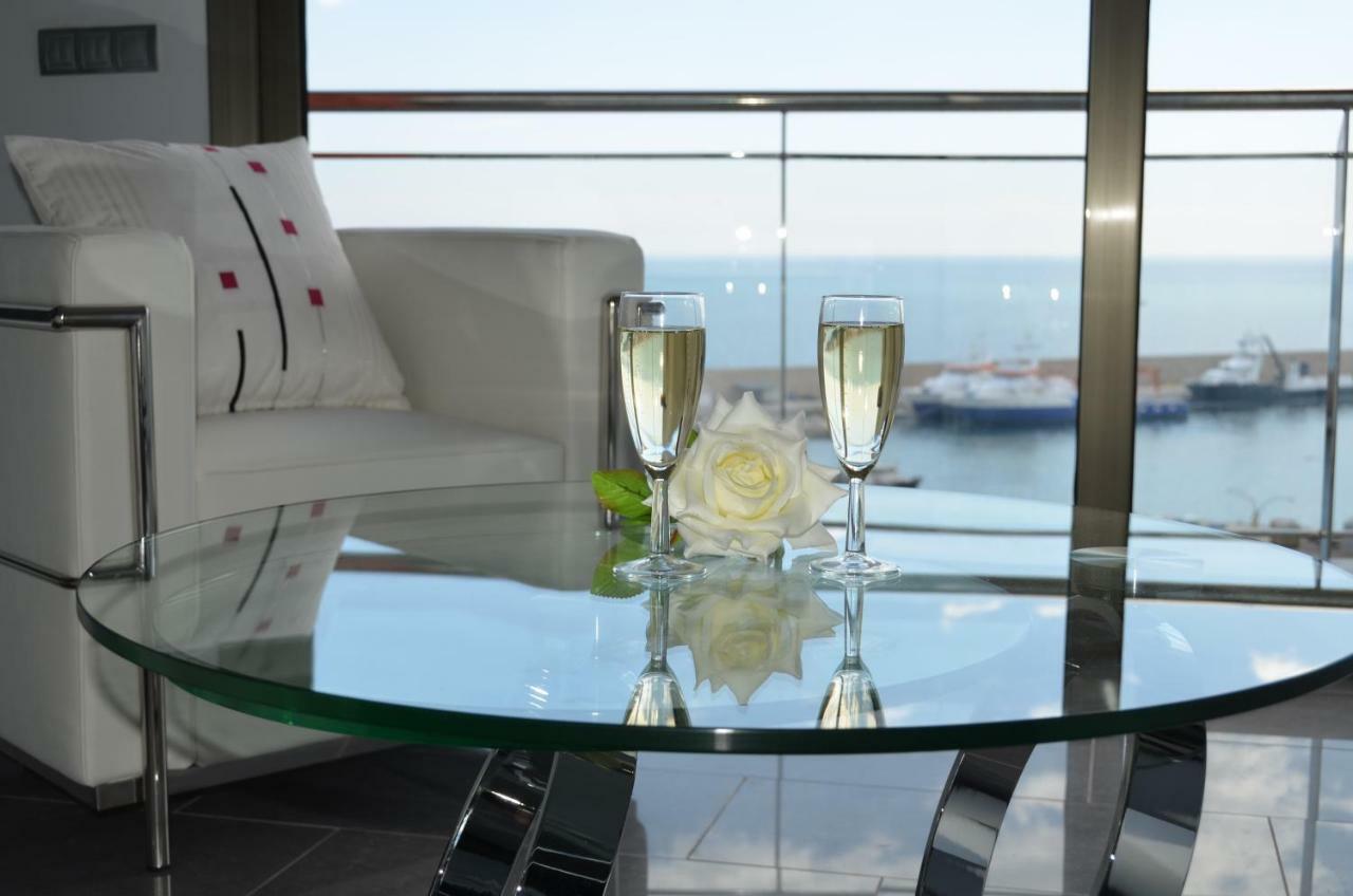 Casa Cleo Apartment ลาเมตยาเดมาร์ ภายนอก รูปภาพ